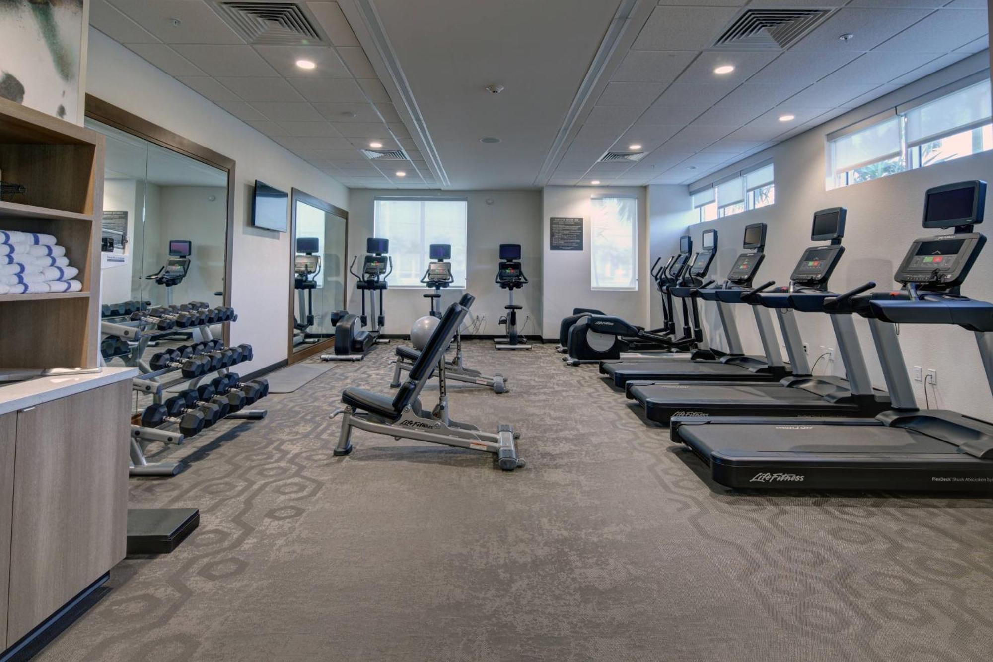 Residence Inn Fort Lauderdale Coconut Eksteriør bilde